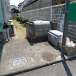 田尻町　マンションゴミ置き場にごみストッカーを設置　現況