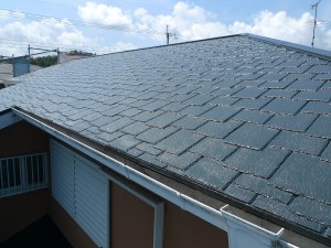 阪南市　屋根塗り替え　 日本ペイント　太陽熱高反射（遮熱）塗料　サーモアイＳｉ　上塗り1回目