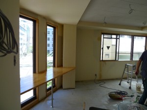 大阪市西区　 オフィス改装工事　天井吸音板（大建工業　イオニカ）