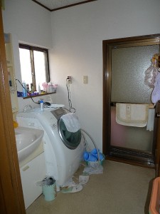 泉佐野市　浴室リフォーム　既存住宅流通活性化等事業適用　現況洗面室