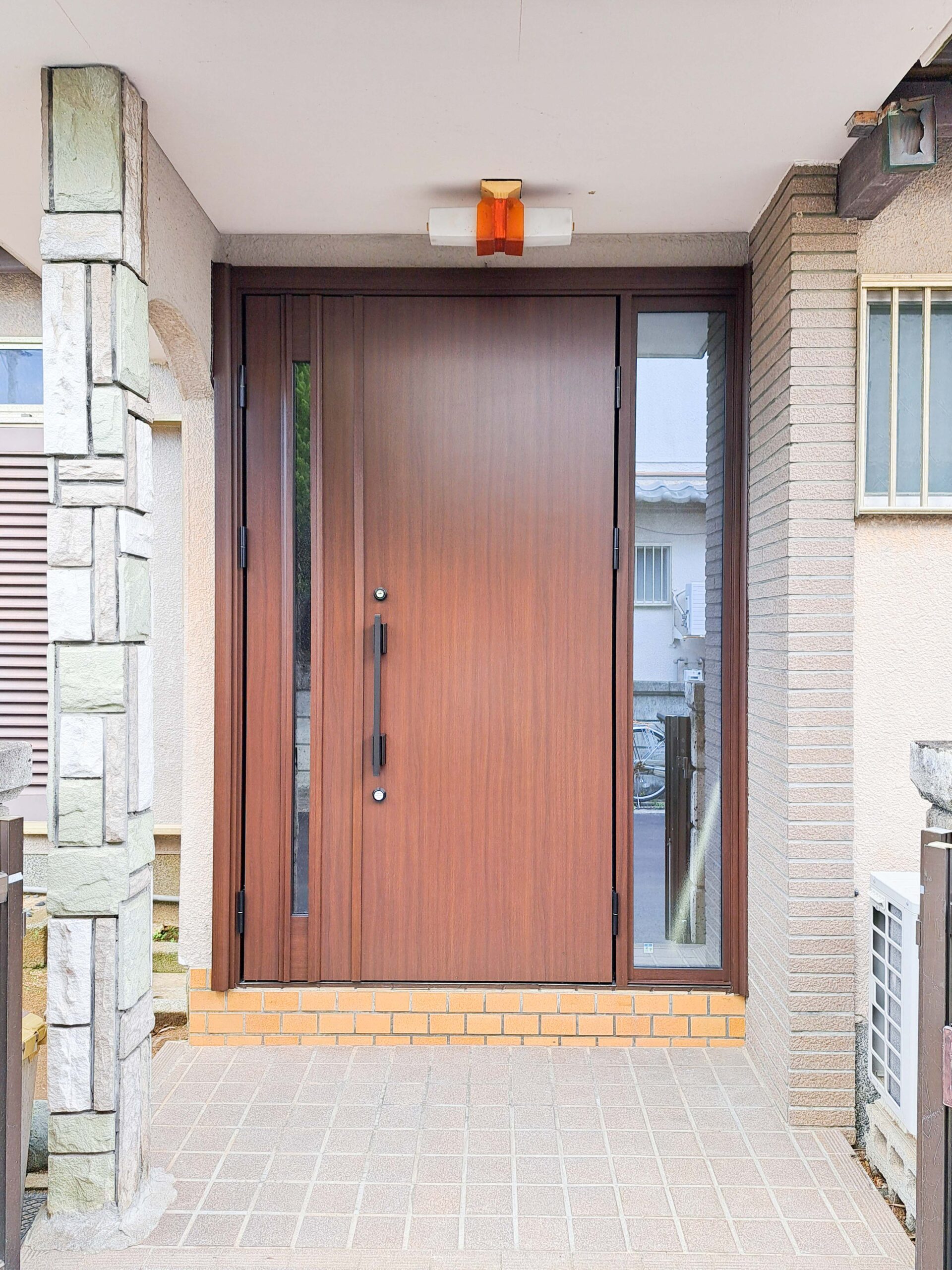 泉佐野市　M様邸　玄関リフォーム（After）